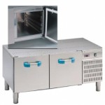 Продам стол холодильный бу низкий MBM BR2P77 (барный холодильный стол бу)