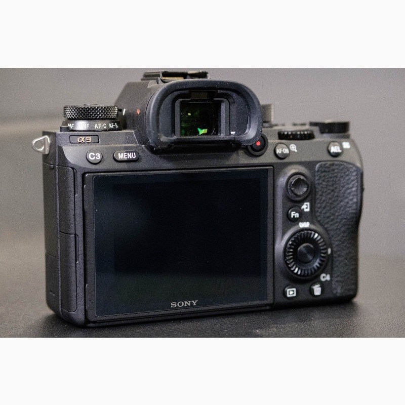 Фото 5. Sony Alpha a9 беззеркальных цифровой фотокамеры (только корпус)