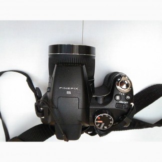 Fujifilm FinePix S4000, продам дешево, опис, фото, ціна на фотоапарат