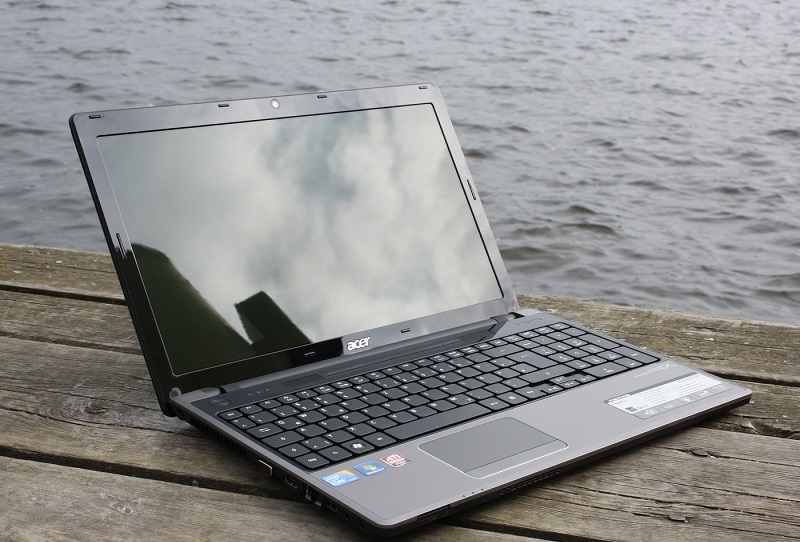 Фото 2. Игровой, производительный 4-х ядерный ноутбук Acer Aspire 5820TG