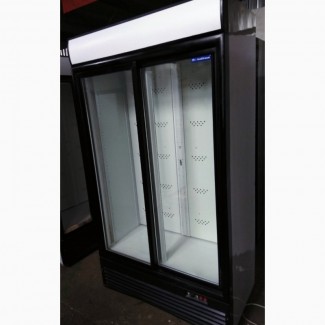 Холодильний шкаф-купе б/у. Скляні двері розсувні