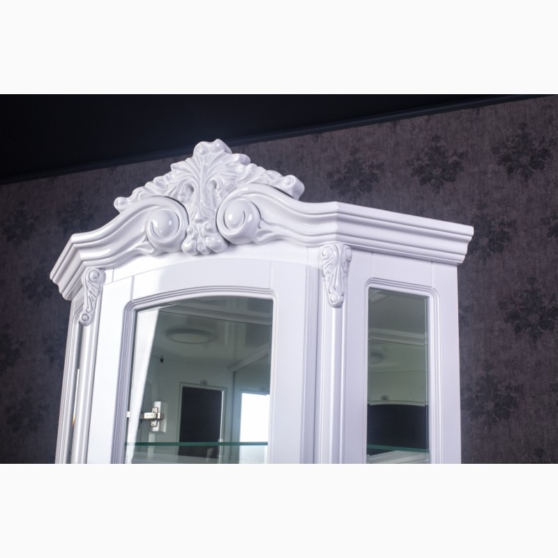 Фото 4. Белая угловая витрина Версаль Барокко стиль из дерева