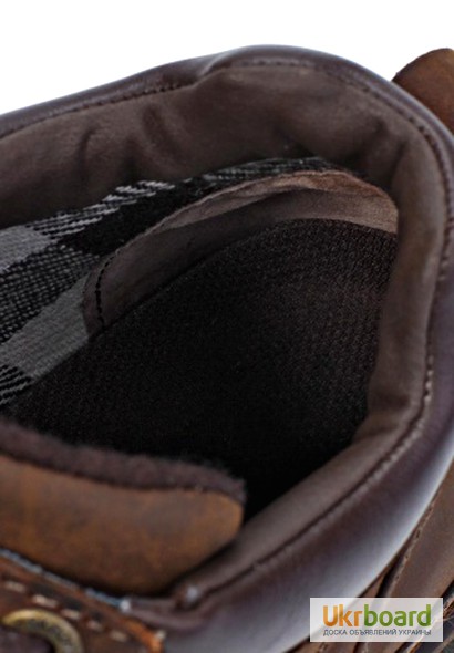 Фото 7. Кожаные ботинки Skechers коричневого цвета