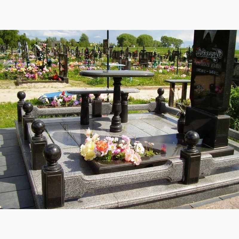 Фото 10. Памятники, надгробные плиты, разные изделия под заказ из гранита от производителя