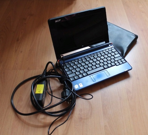 Фото 4. Маленький, производительный нетбук Acer Aspire ZG5., (батарея 1, 5часа)