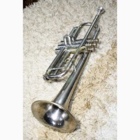 Труба помпова Ленінград срібло добрий стан Trumpet