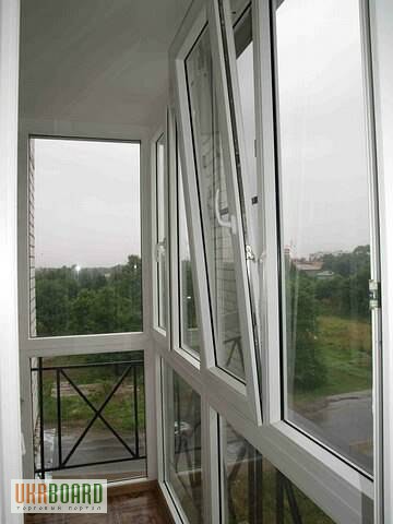 Фото 4. Французский балкон. Остекление балкона от пола. Профиль REHAU.