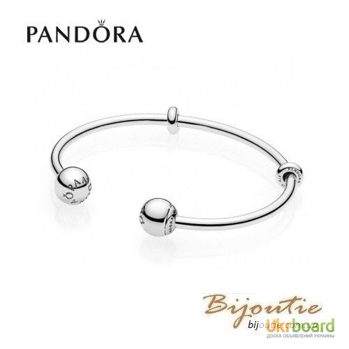 Pandora браслет Открытый браслет-бангл MOMENTS 596477