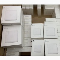 Блок питания Apple MacBook