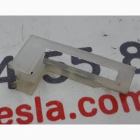 Изолятор силиконовый основной батареи Tesla model S 1014925-00-C 1014925-00