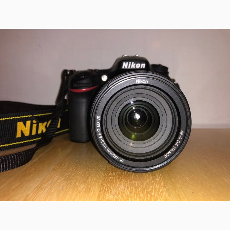 Фото 2. Nikon D7100 Цифровая зеркальная фотокамера с объективом 18-140 мм
