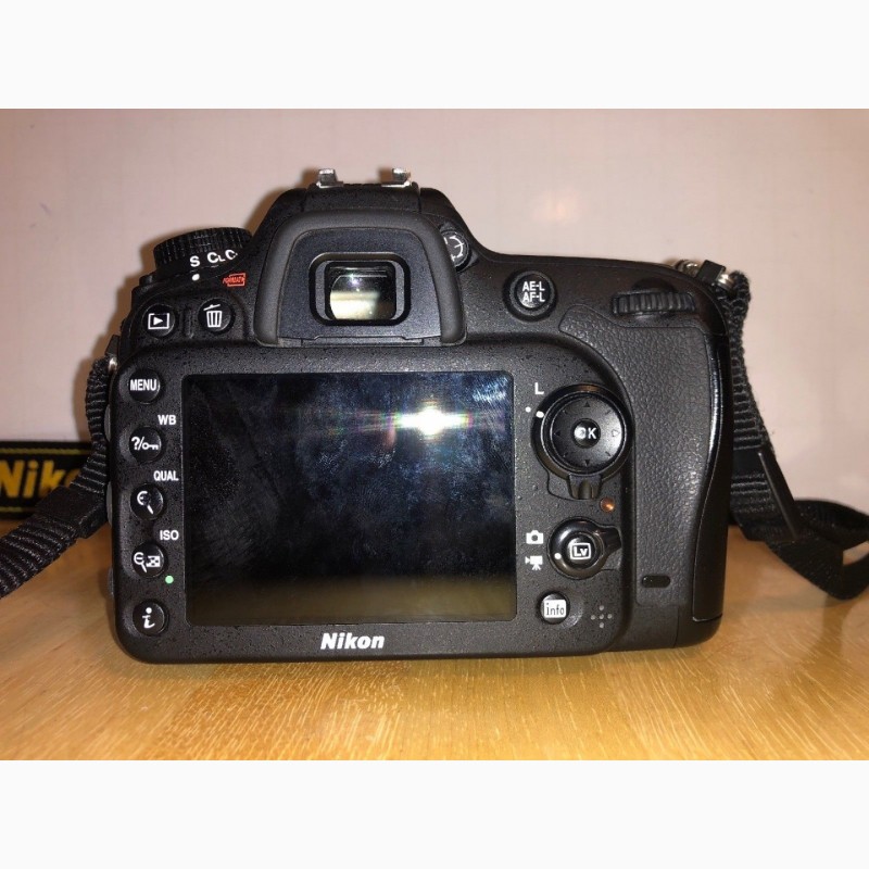 Фото 7. Nikon D7100 Цифровая зеркальная фотокамера с объективом 18-140 мм