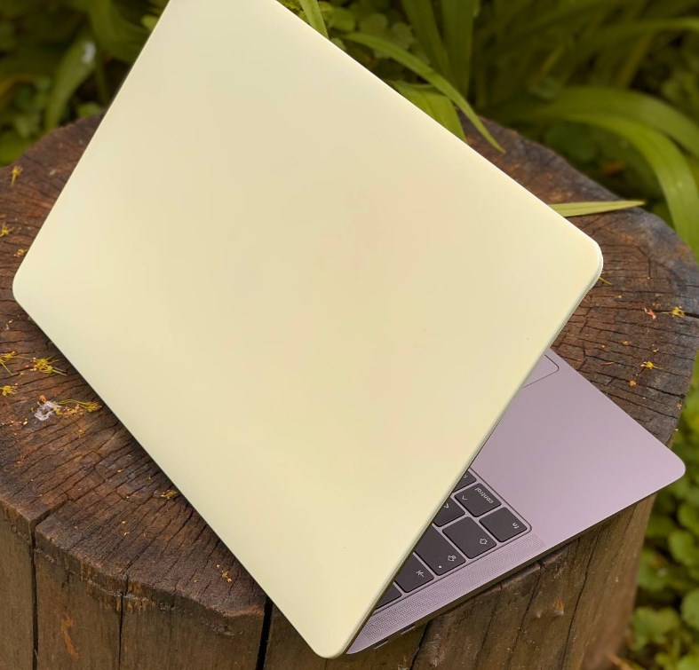 Фото 8. Cream case Накладок пластик на MacBook Air 13.3” New Накладка STR Matte Cream Hard Shell