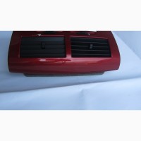 Накладка центральная красная Dodge Caliber YD501RHAB 0YD501RHAB