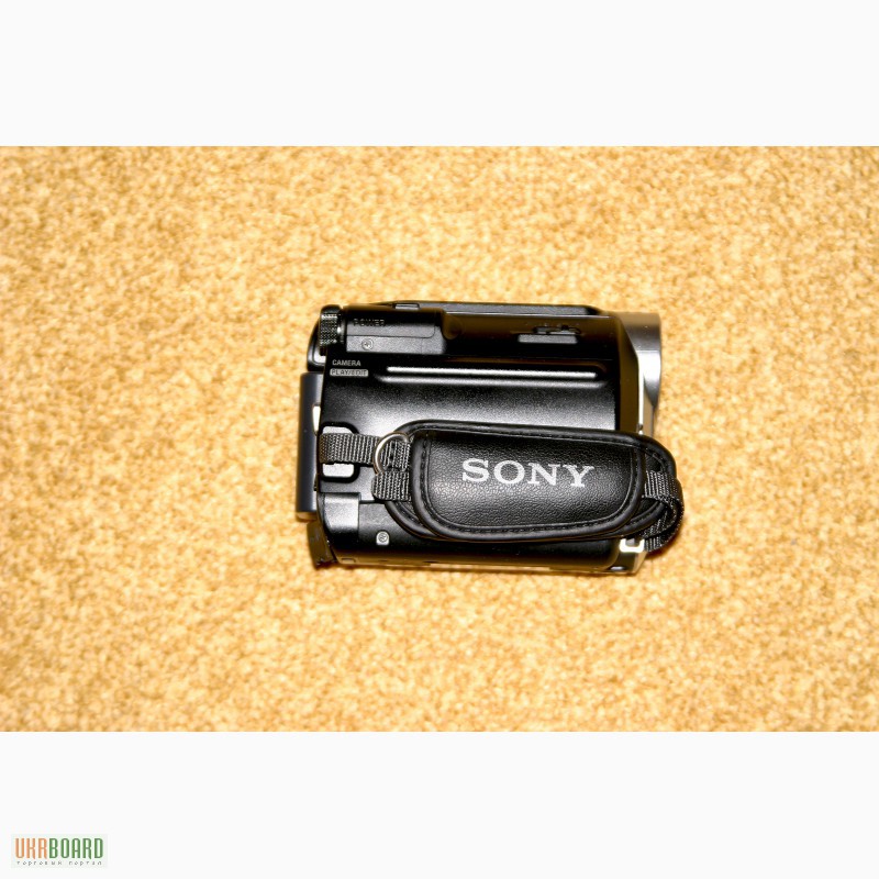 Фото 6. Продам видеокамеру Sony DCR-HC52E