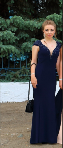 Очень красивое вечернее выпускное платье темно синего цвета