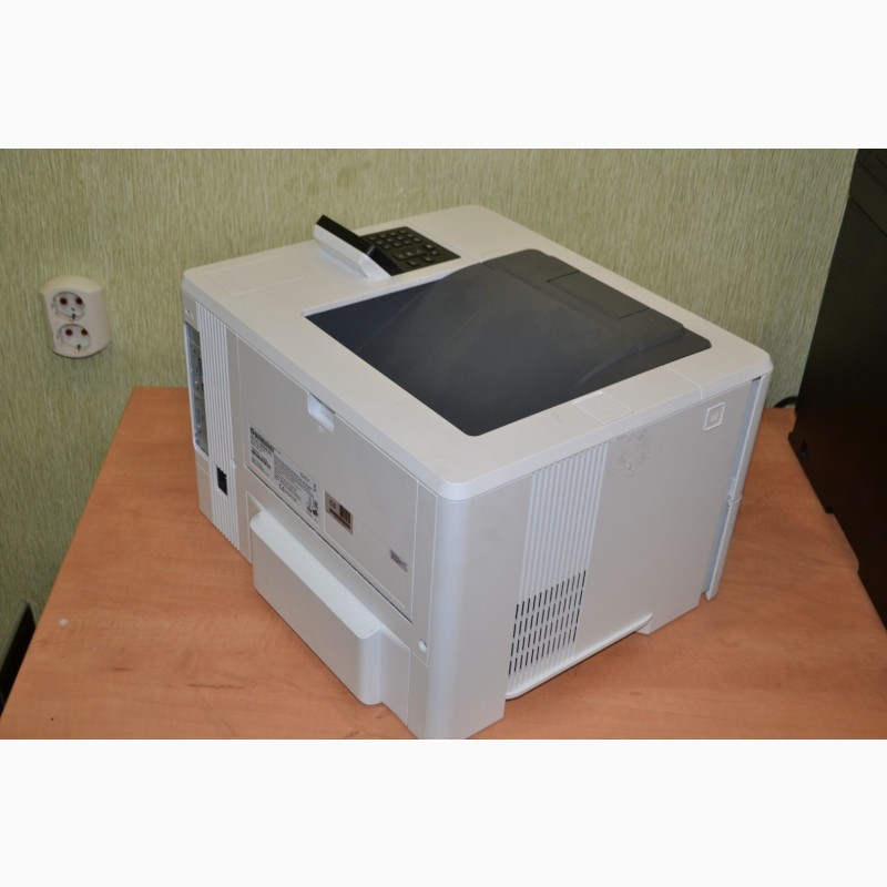 Фото 4. Принтер HP LaserJet Enterprise M506dn