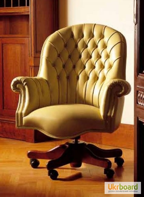Фото 2. Элитное кресло в коже EXECUTIVE Италия