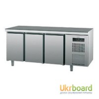 Продам холодильный стол новый SAGI KUBM трехдверный по цене б/у АКЦИЯ