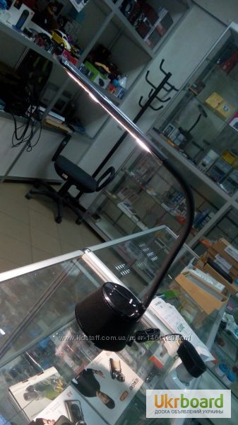Фото 11. Лампа со встроенной Bluetooth колонкой Remax Desk L RBL-L3 мощность 11, 5 W