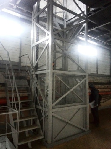 Фото 8. Грузовой лифт на 1 тонну. Грузовой шахтный электрический подъёмник под заказ г/п 1000 кг
