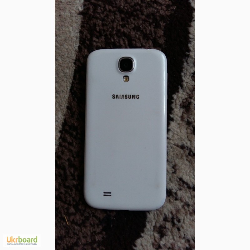 Фото 2. Телефон Samsung Galaxy S4 GT-I9500
