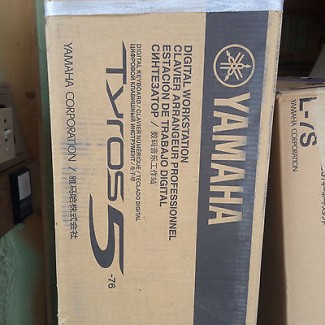 Yamaha tyros 5 / yamaha tyros 4 / roland fantom x6 /pioneer djm 900nxs2 4 dj mixer