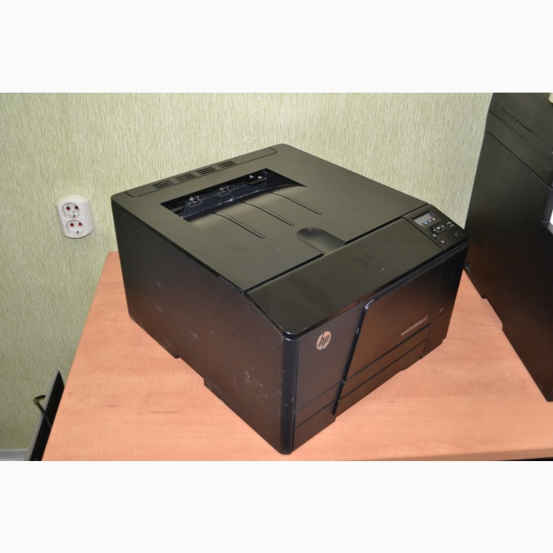 Фото 3. Принтер HP COLOR LaserJet Pro 200 M251nw