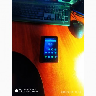 Продам телефон LenovoP1A40б/у