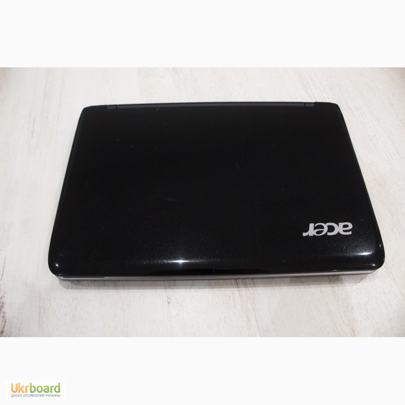 Фото 2. Продам нетбук Acer Aspire One 751h-52Bk Black