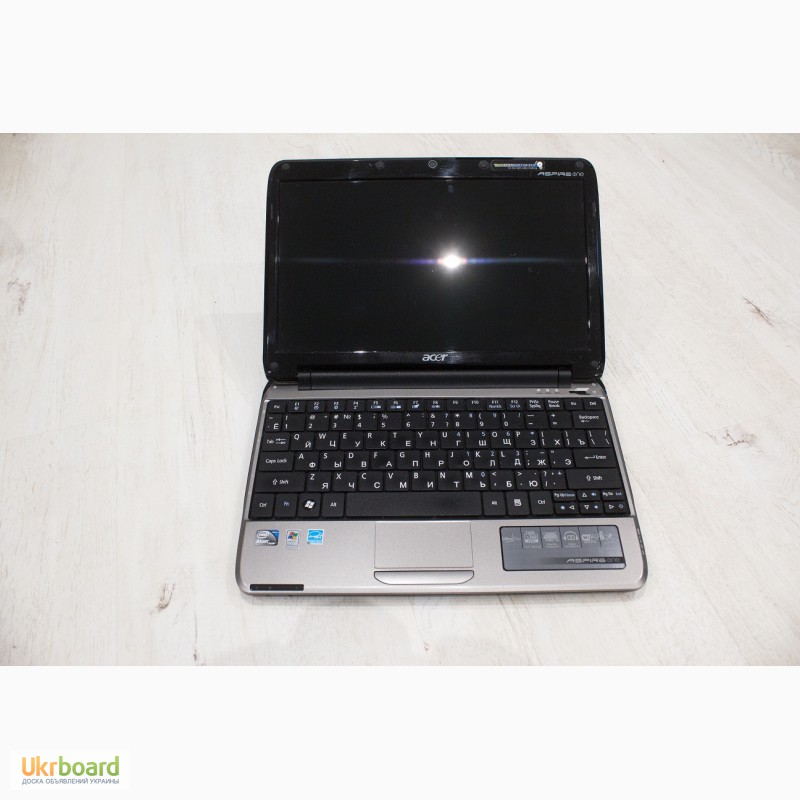 Фото 5. Продам нетбук Acer Aspire One 751h-52Bk Black