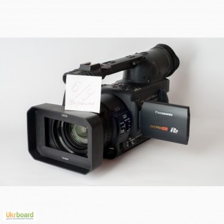 Продам профессиональную видео камеру AG-HVX204AER