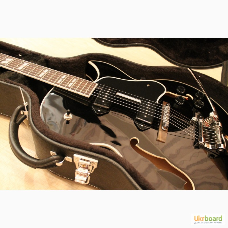 Фото 3. Электрогитара Gibson ES 135 P90#039;s Black