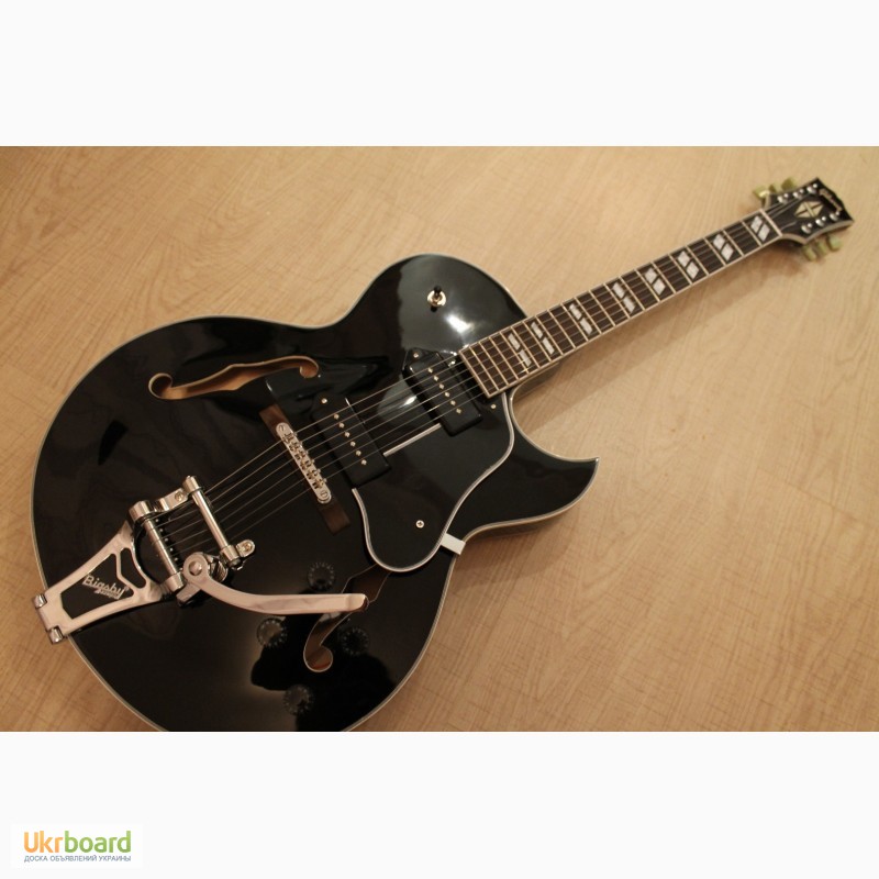 Фото 5. Электрогитара Gibson ES 135 P90#039;s Black