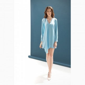 Женское платье небесно-голубого цвета от DZAN