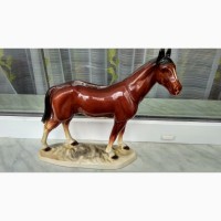 Фарфоровая статуэтка katzhtte 0554/24 коричневый конь