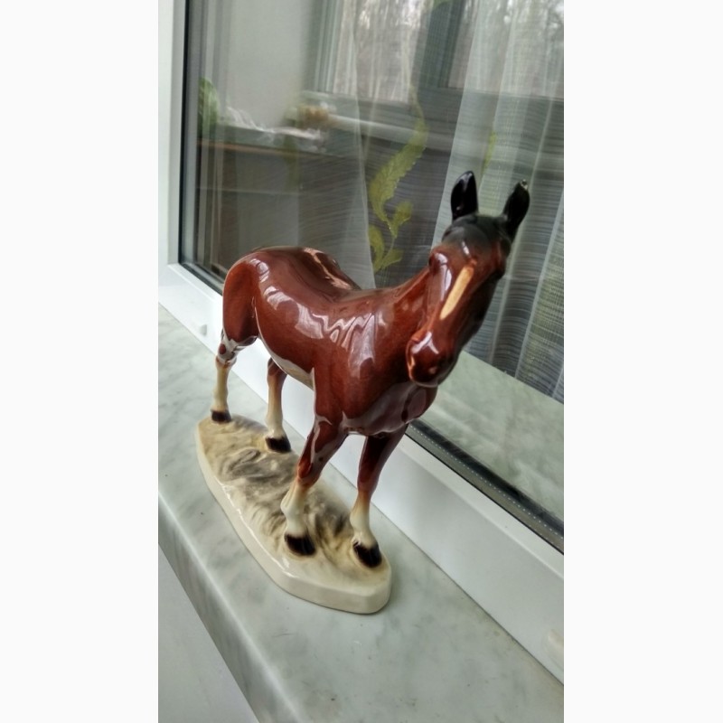 Фото 4. Фарфоровая статуэтка katzhtte 0554/24 коричневый конь