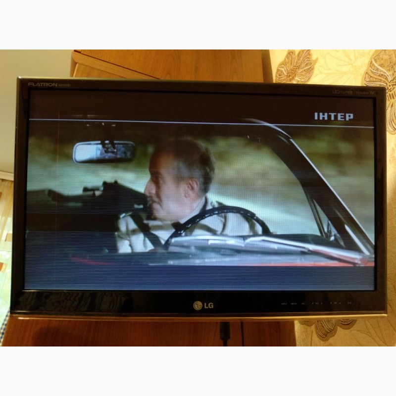 Фото 2. Телевизор-монитор LG M2550D (требует ремонта)