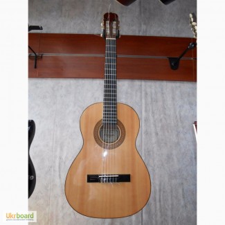 Немецкая гитара Hohner HC03 3/4. В идеальном состоянии