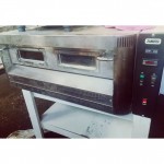 Продам газовую печь для пиццы б/у Zanussi G9/33S