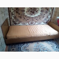 Продам односпальную кровать