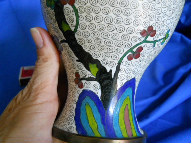 Фото 4. Китайская ваза клуазоне (перегородчатая эмаль) сакура