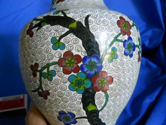 Фото 6. Китайская ваза клуазоне (перегородчатая эмаль) сакура