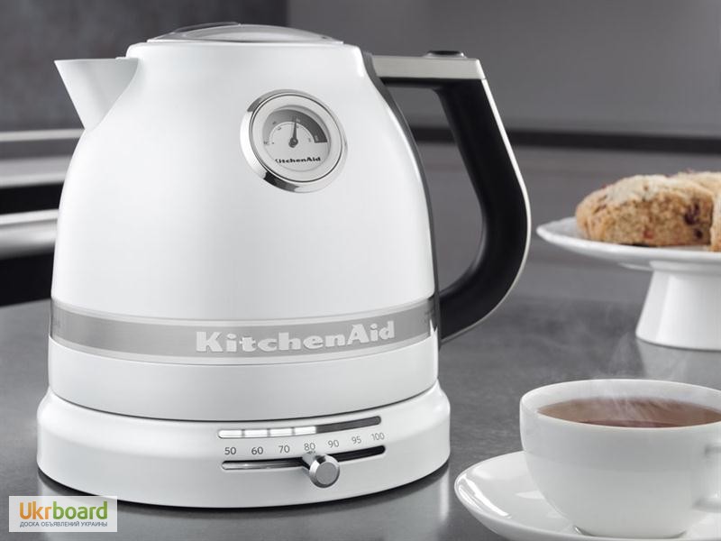 Фото 3. KitchenAid Pro Line Series Electric Kettle 1.5 л, Frosted Pearl White