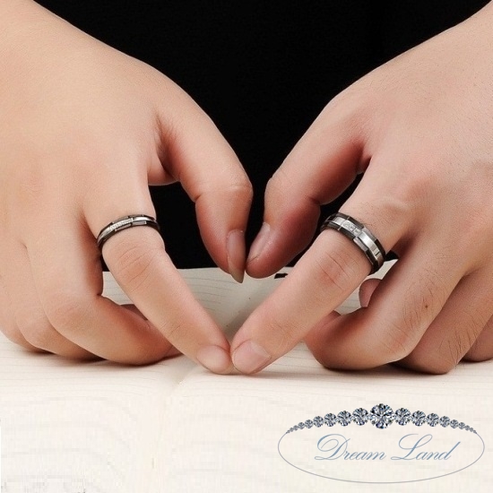 Фото 2. Для влюбленных парные кольца из нержавеющей медицинской стали с емаллю. кольцо