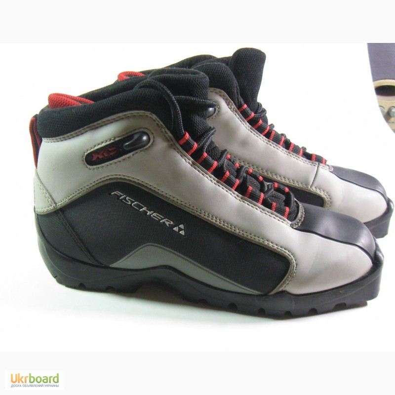 Фото 2. Продам б/у лыжные ботинки Fischer XC Sport размер EU 37