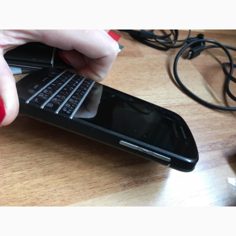 Фото 6. Blackberry Q 10 (в отличном состоянии)