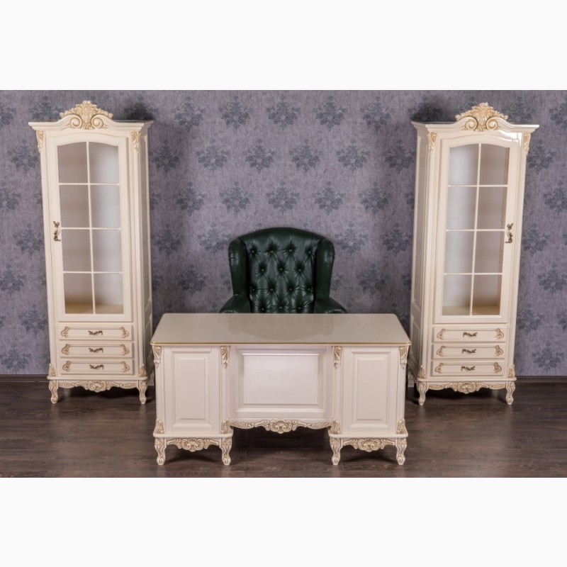 Фото 7. Белый деревянный стол Версаль для кабинета Барокко стиль