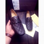 Взуття Louis Vuitton