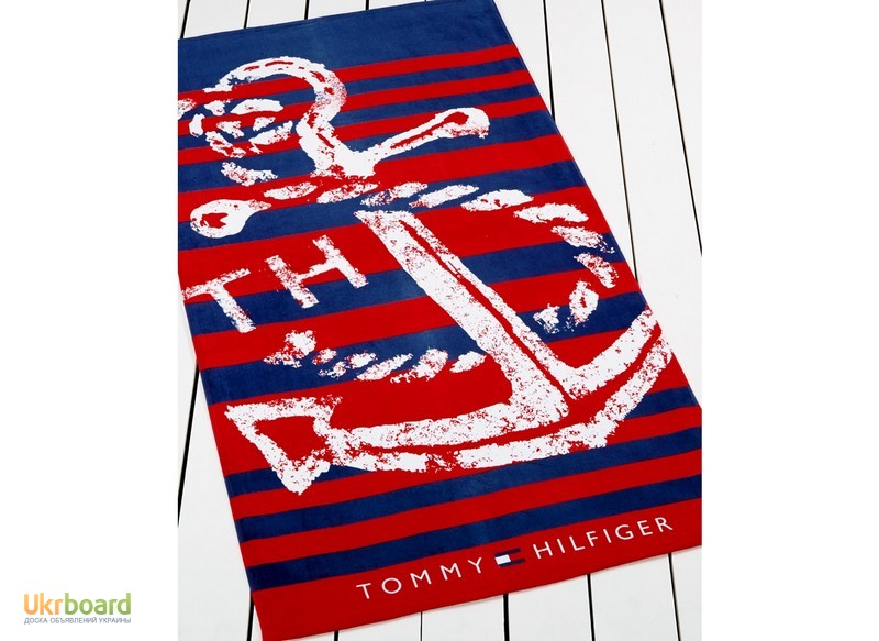 Фото 6. Пляжные полотенца Tommy Hilfiger (США)